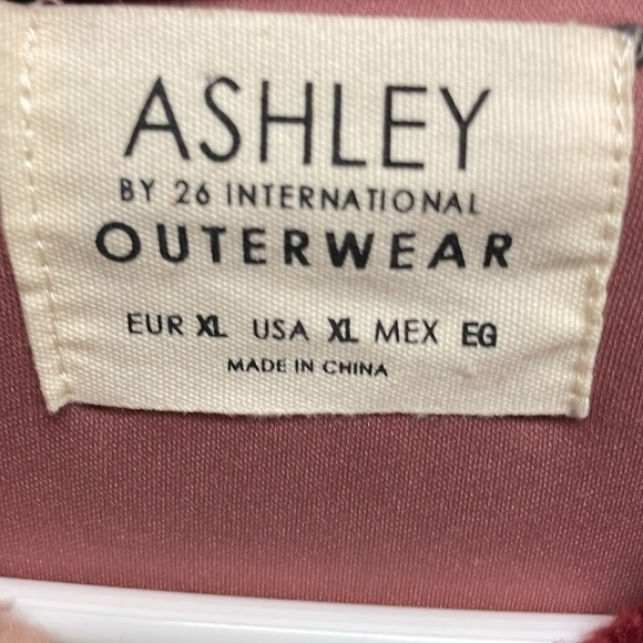 The Buckle’s Ashley Fuzzy Sherpa Hooded Jacket Mauve Stripe Size XL - Picture 5 of 14